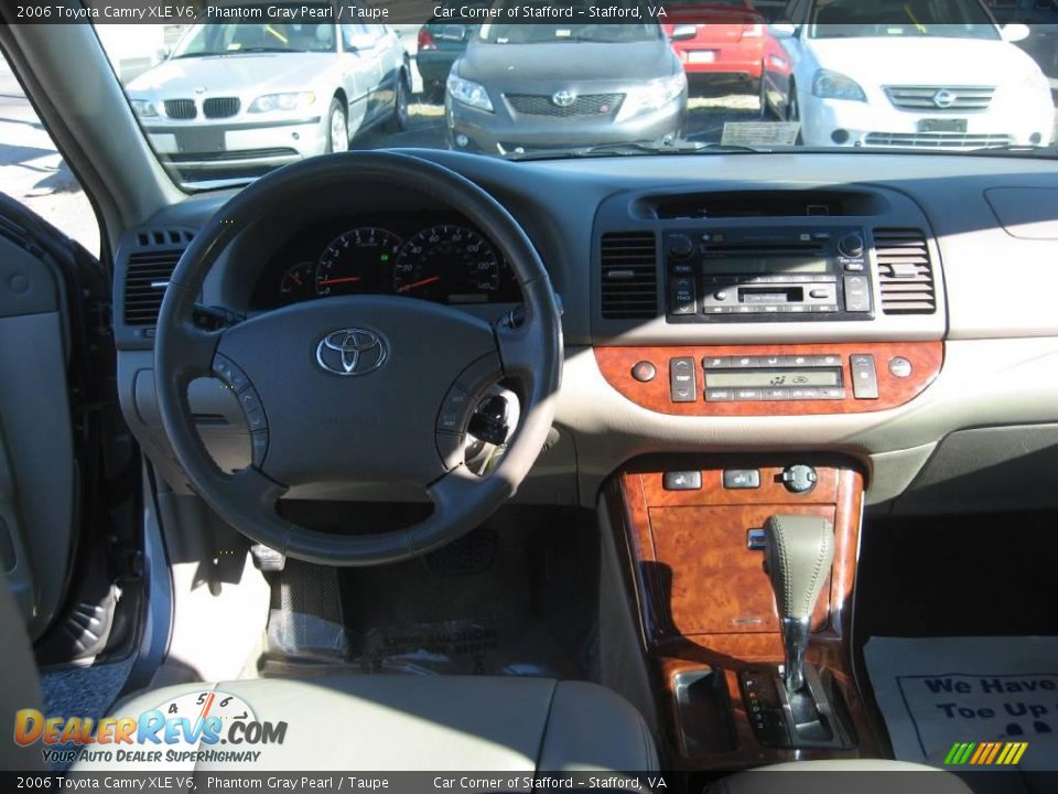 2006 Toyota Camry XLE V6 Phantom Gray Pearl / Taupe Photo #13