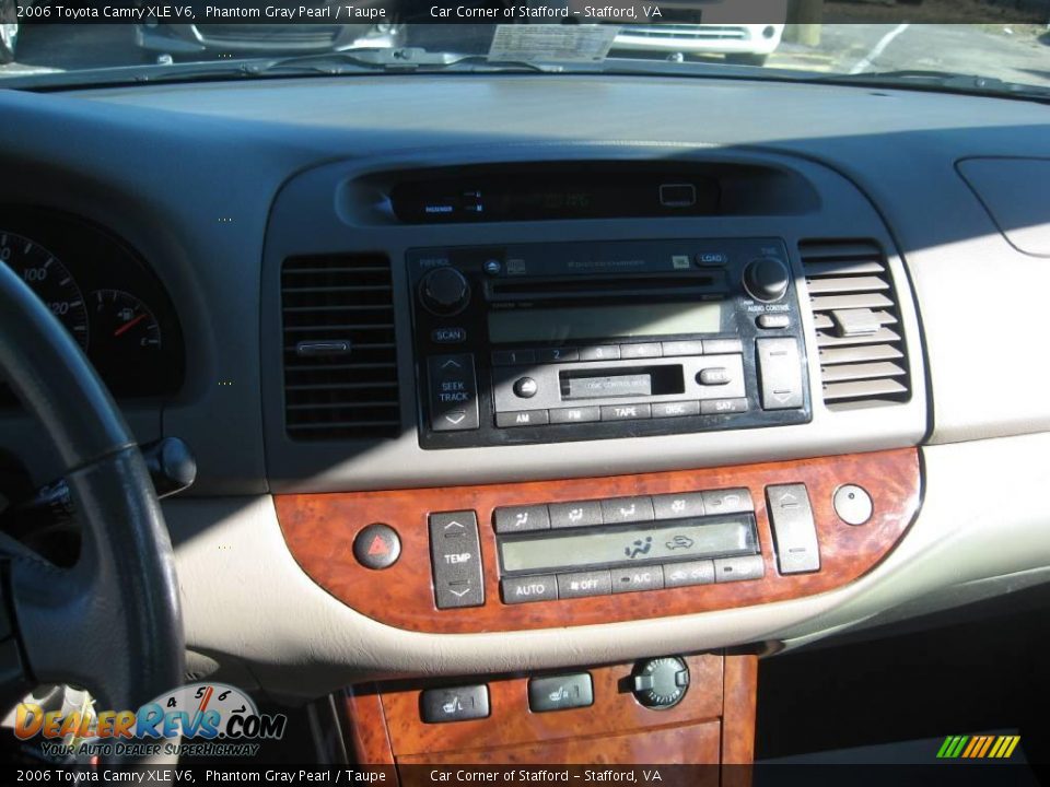 2006 Toyota Camry XLE V6 Phantom Gray Pearl / Taupe Photo #15