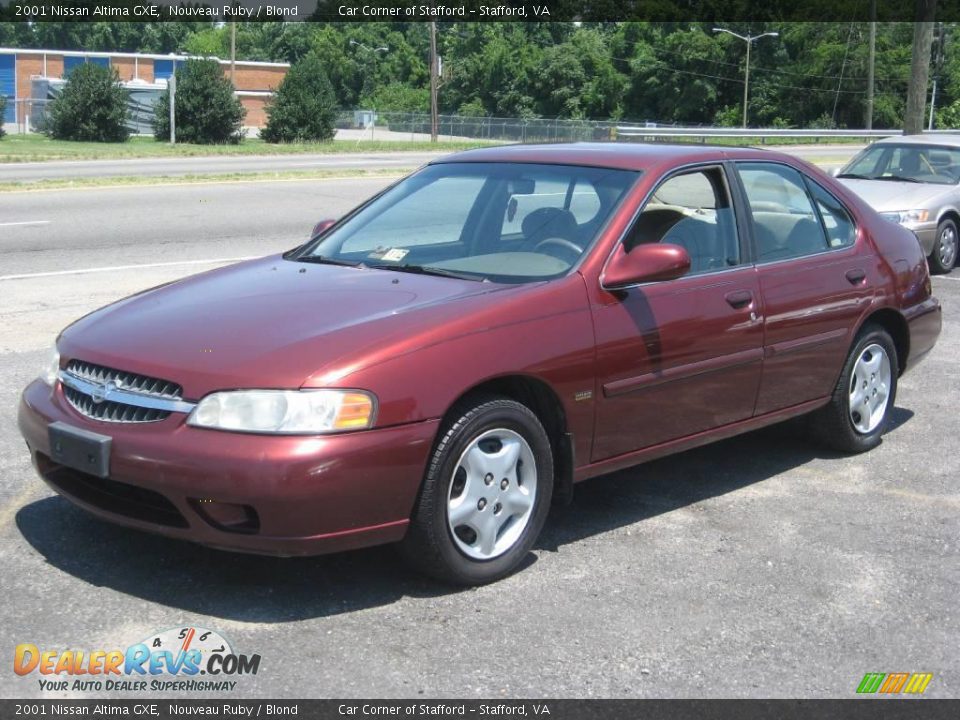 2001 Nissan Altima GXE Nouveau Ruby / Blond Photo #2