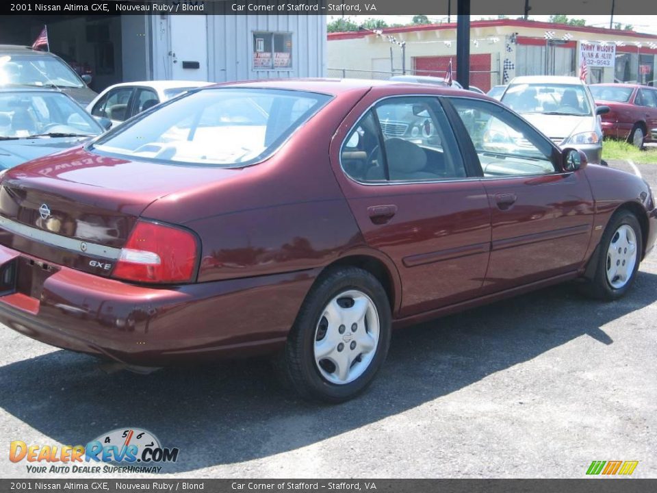 2001 Nissan Altima GXE Nouveau Ruby / Blond Photo #6