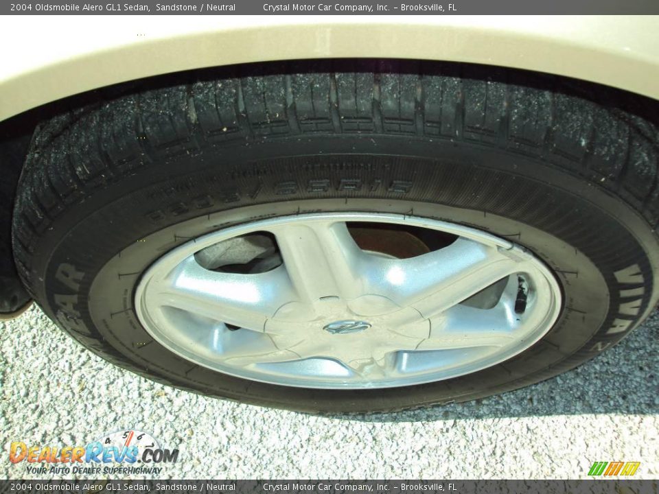 2004 Oldsmobile Alero GL1 Sedan Sandstone / Neutral Photo #14