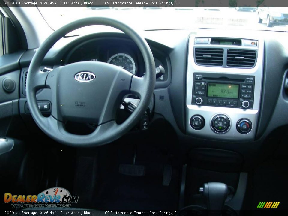 2009 Kia Sportage LX V6 4x4 Clear White / Black Photo #24