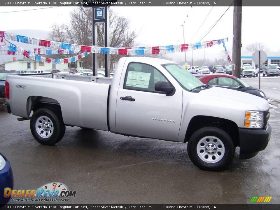 2010 Chevrolet Silverado 1500 Regular Cab 4x4 Sheer Silver Metallic / Dark Titanium Photo #2