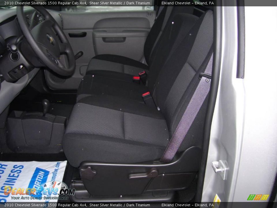 2010 Chevrolet Silverado 1500 Regular Cab 4x4 Sheer Silver Metallic / Dark Titanium Photo #21