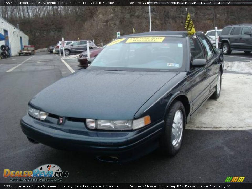 1997 Oldsmobile Cutlass Supreme SL Sedan Dark Teal Metallic / Graphite Photo #8