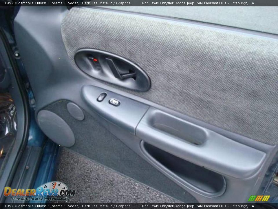 1997 Oldsmobile Cutlass Supreme SL Sedan Dark Teal Metallic / Graphite Photo #15