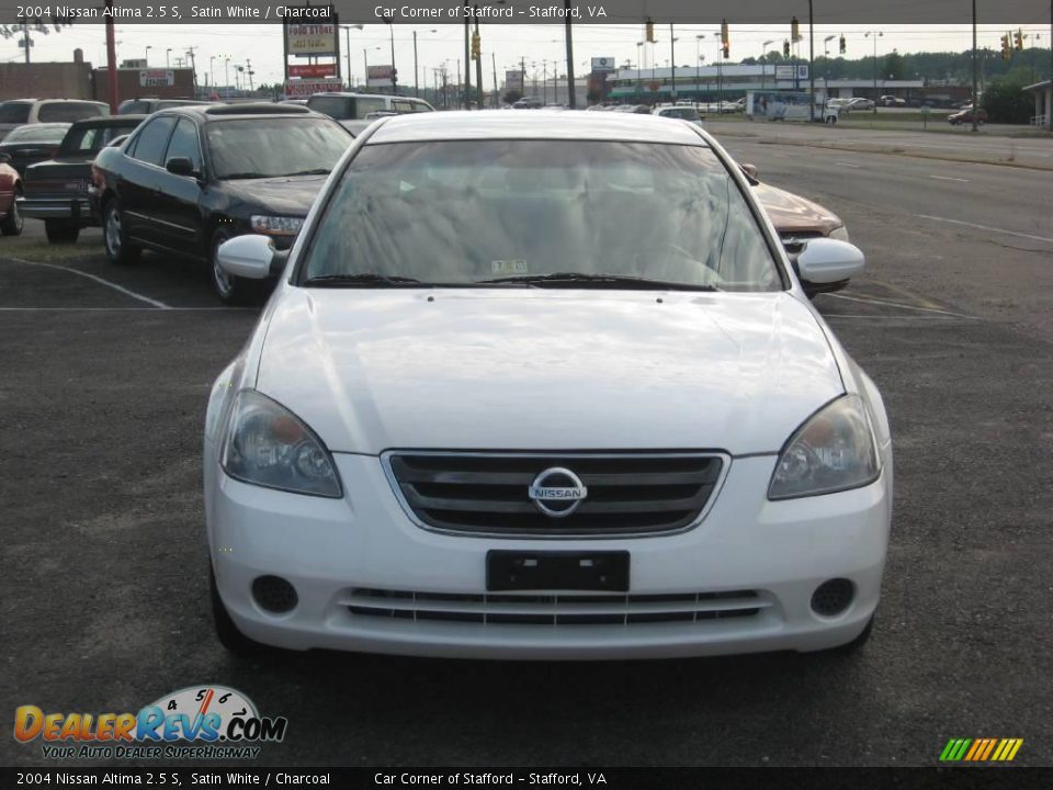 2004 Nissan Altima 2.5 S Satin White / Charcoal Photo #1