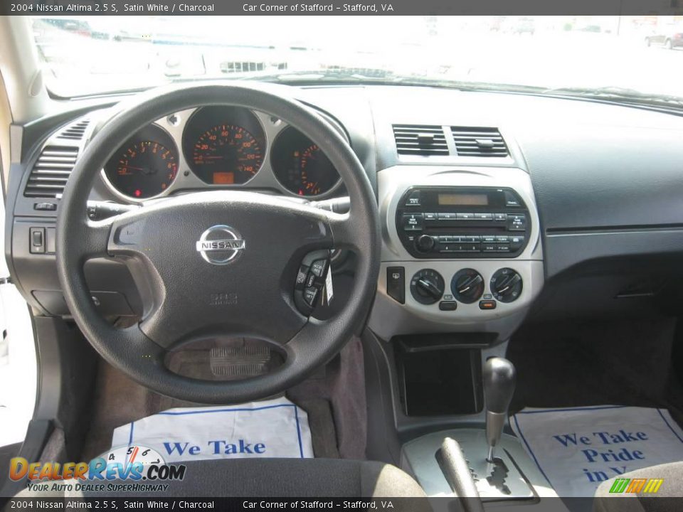 2004 Nissan Altima 2.5 S Satin White / Charcoal Photo #11