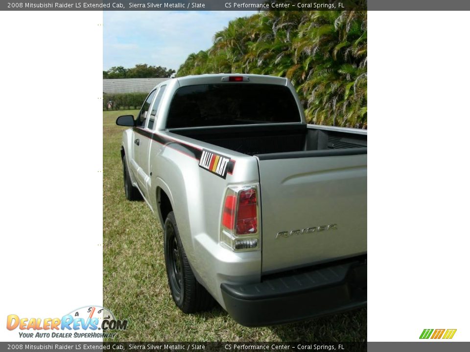 2008 Mitsubishi Raider LS Extended Cab Sierra Silver Metallic / Slate Photo #8