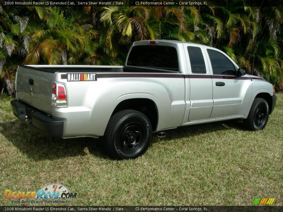 2008 Mitsubishi Raider LS Extended Cab Sierra Silver Metallic / Slate Photo #10