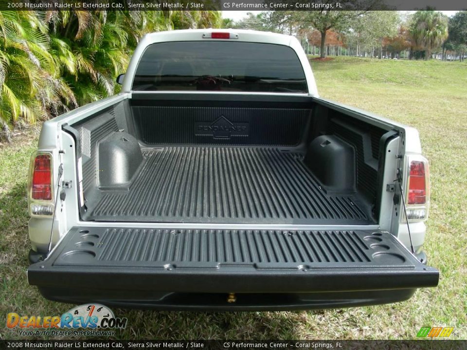 2008 Mitsubishi Raider LS Extended Cab Sierra Silver Metallic / Slate Photo #13