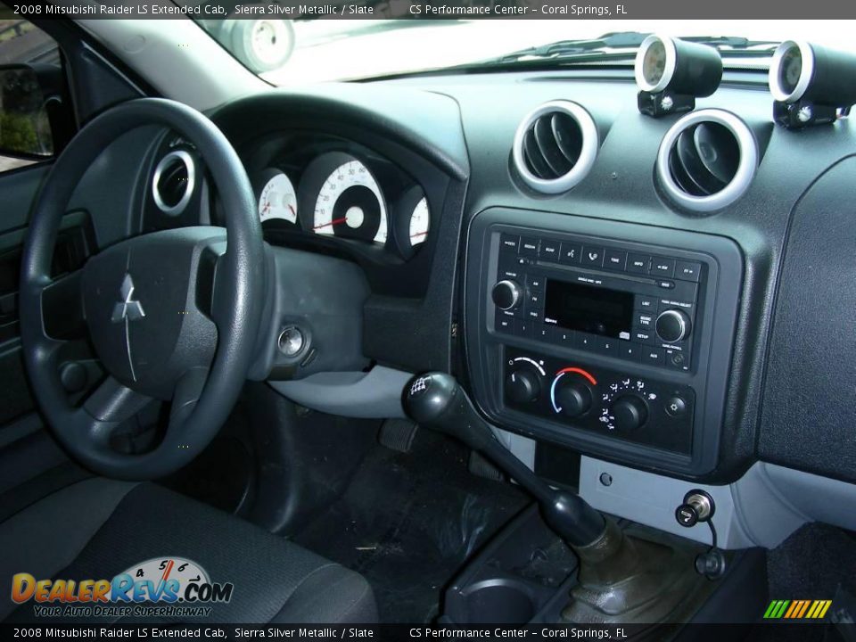 2008 Mitsubishi Raider LS Extended Cab Sierra Silver Metallic / Slate Photo #21