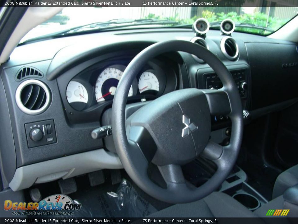 2008 Mitsubishi Raider LS Extended Cab Sierra Silver Metallic / Slate Photo #22