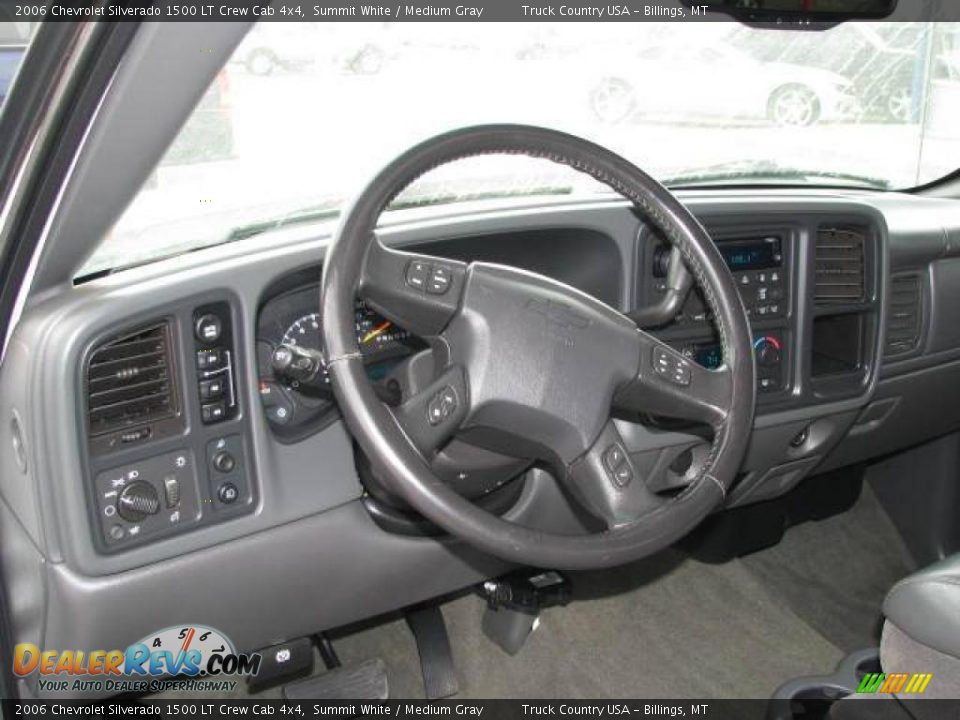 2006 Chevrolet Silverado 1500 LT Crew Cab 4x4 Summit White / Medium Gray Photo #11