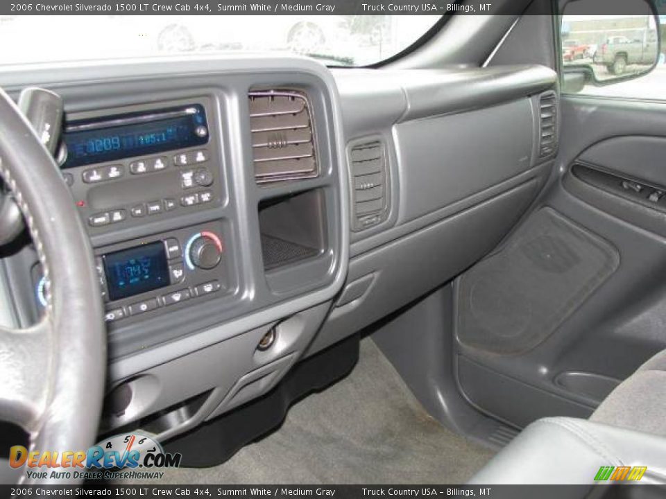 2006 Chevrolet Silverado 1500 LT Crew Cab 4x4 Summit White / Medium Gray Photo #12