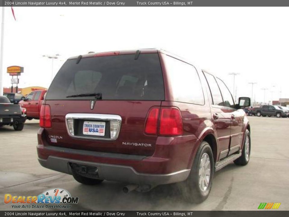 2004 Lincoln Navigator Luxury 4x4 Merlot Red Metallic / Dove Grey Photo #6