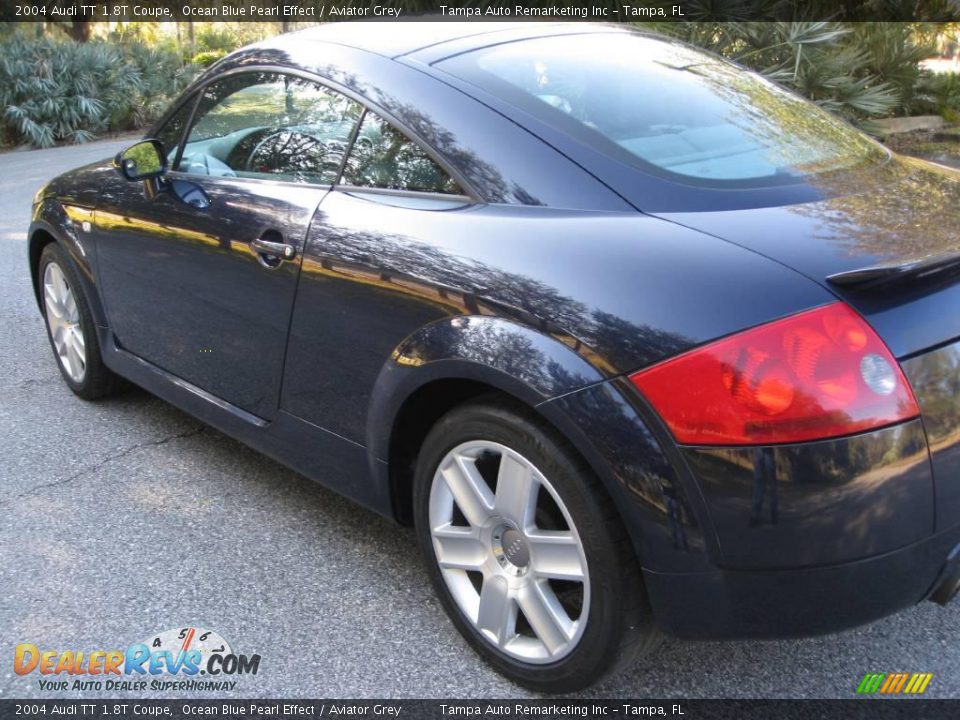 2004 Audi TT 1.8T Coupe Ocean Blue Pearl Effect / Aviator Grey Photo #9