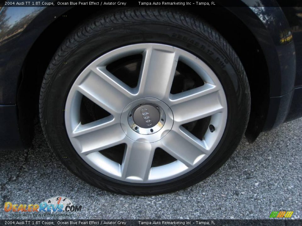 2004 Audi TT 1.8T Coupe Ocean Blue Pearl Effect / Aviator Grey Photo #16