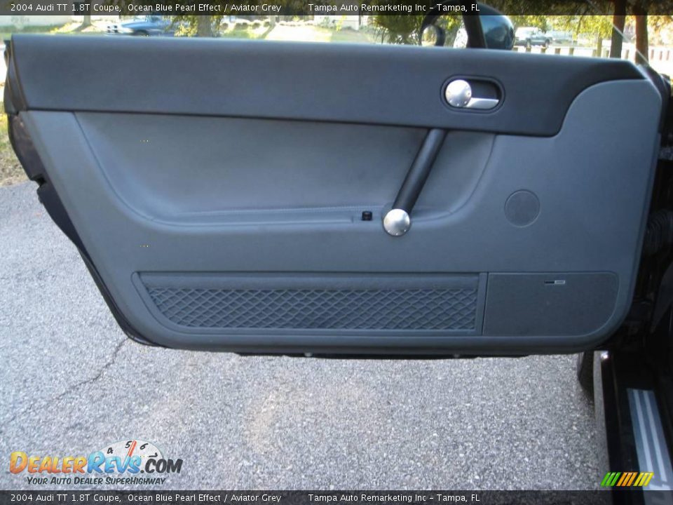 2004 Audi TT 1.8T Coupe Ocean Blue Pearl Effect / Aviator Grey Photo #18