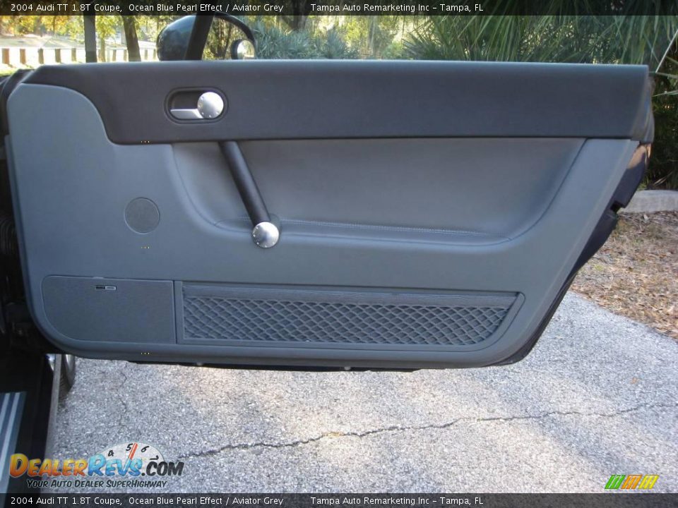 2004 Audi TT 1.8T Coupe Ocean Blue Pearl Effect / Aviator Grey Photo #19