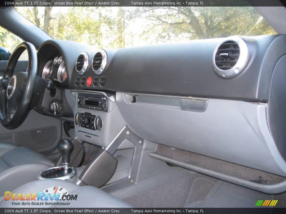 2004 Audi TT 1.8T Coupe Ocean Blue Pearl Effect / Aviator Grey Photo #28