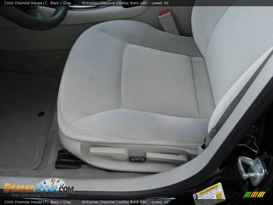 2009 Chevrolet Impala LT Black / Gray Photo #8