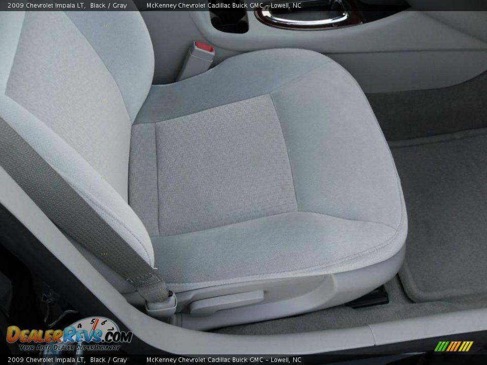 2009 Chevrolet Impala LT Black / Gray Photo #14