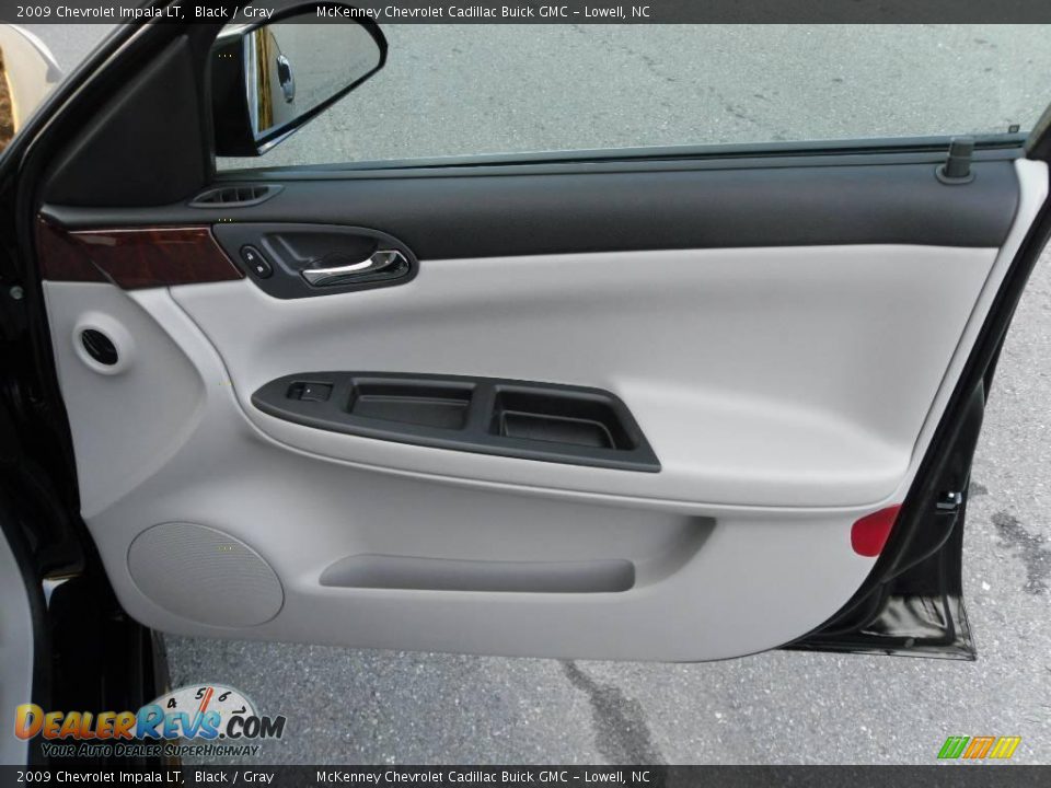 2009 Chevrolet Impala LT Black / Gray Photo #16