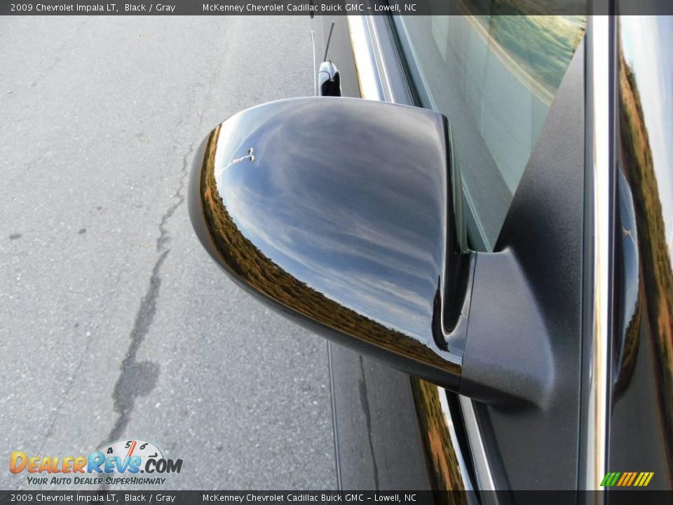 2009 Chevrolet Impala LT Black / Gray Photo #18