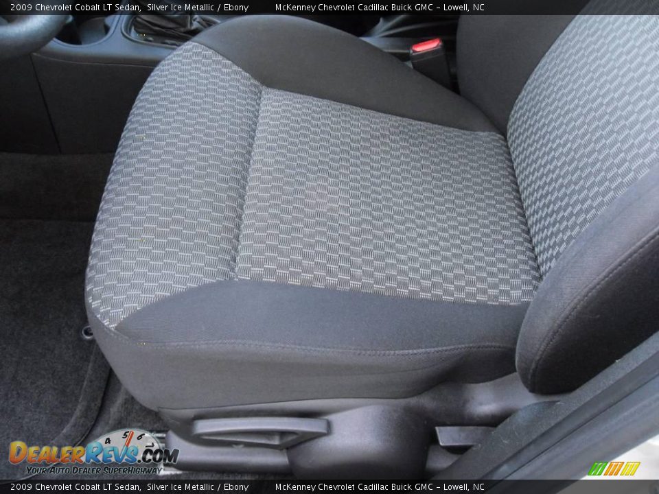 2009 Chevrolet Cobalt LT Sedan Silver Ice Metallic / Ebony Photo #8