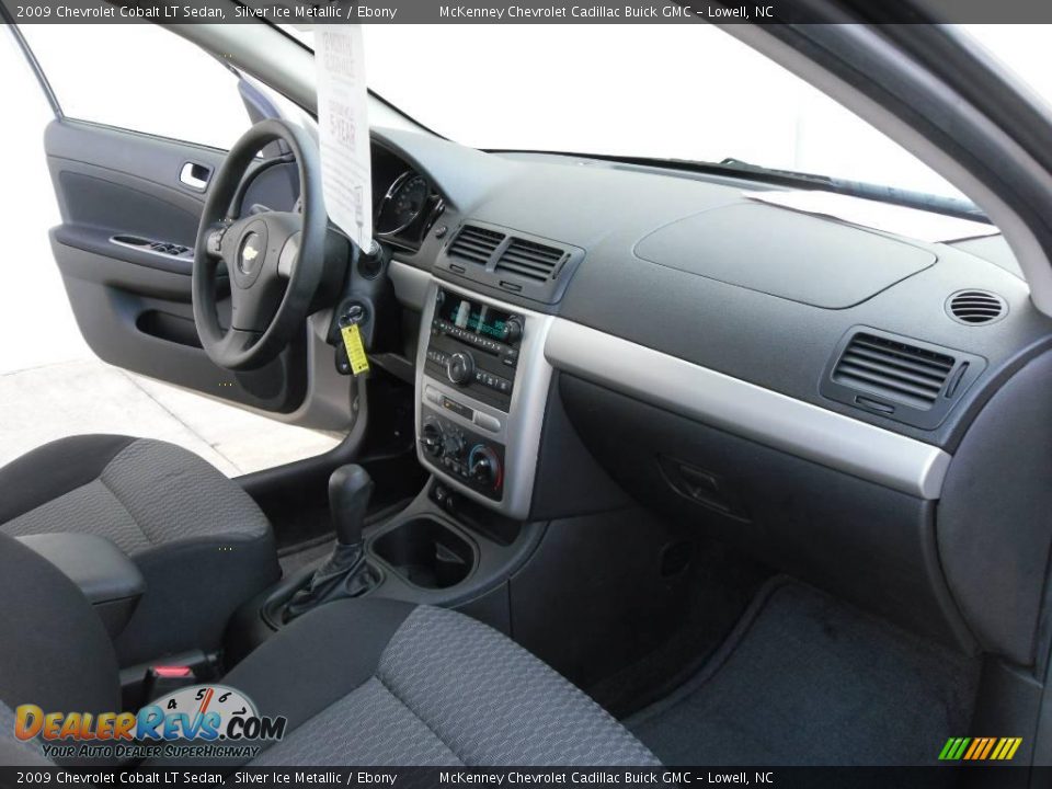 2009 Chevrolet Cobalt LT Sedan Silver Ice Metallic / Ebony Photo #15