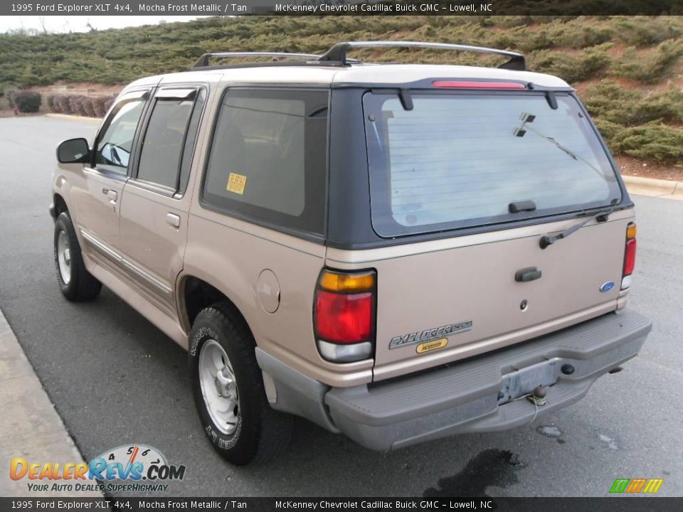 1995 Ford Explorer XLT 4x4 Mocha Frost Metallic / Tan Photo #2