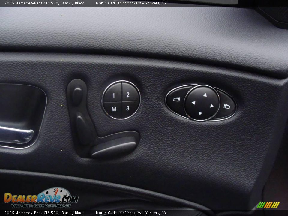 2006 Mercedes-Benz CLS 500 Black / Black Photo #11
