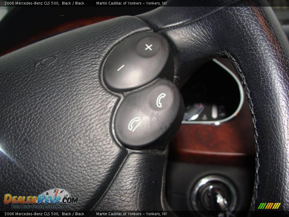 2006 Mercedes-Benz CLS 500 Black / Black Photo #24