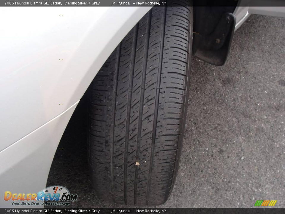 2006 Hyundai Elantra GLS Sedan Sterling Silver / Gray Photo #9
