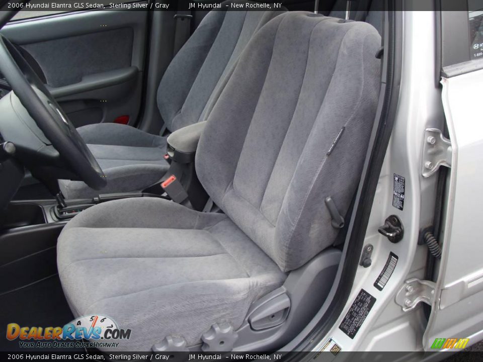 2006 Hyundai Elantra GLS Sedan Sterling Silver / Gray Photo #13