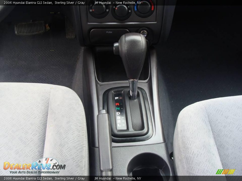 2006 Hyundai Elantra GLS Sedan Sterling Silver / Gray Photo #21