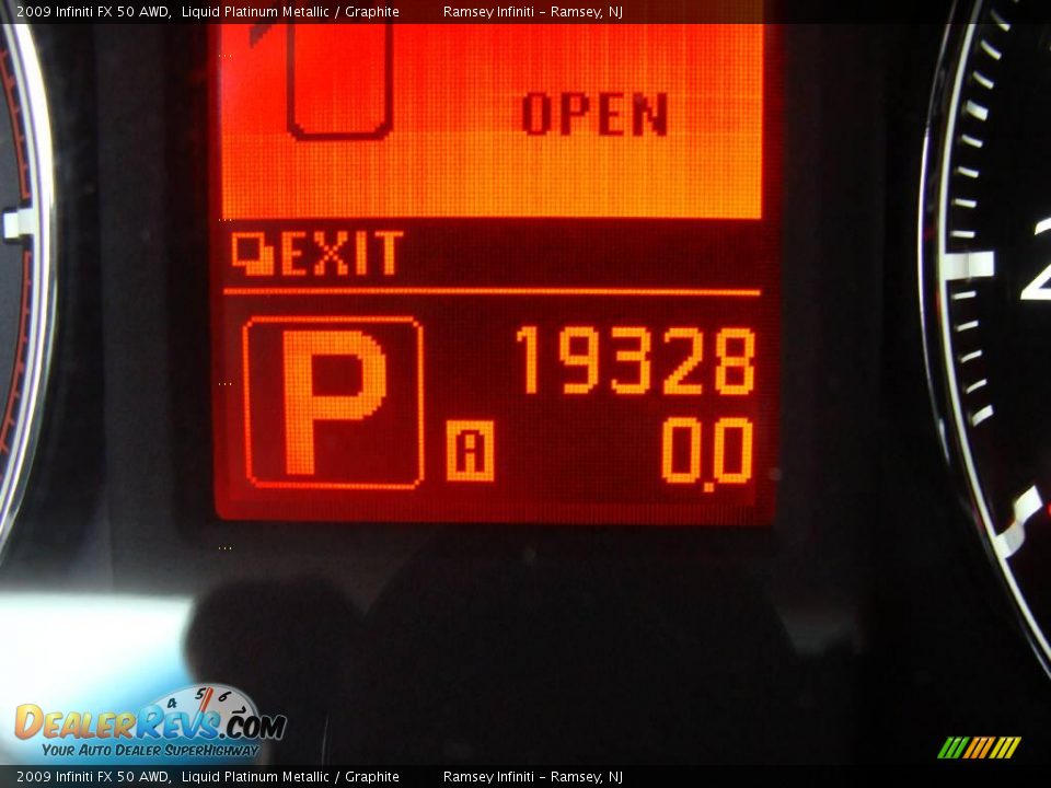 2009 Infiniti FX 50 AWD Liquid Platinum Metallic / Graphite Photo #15