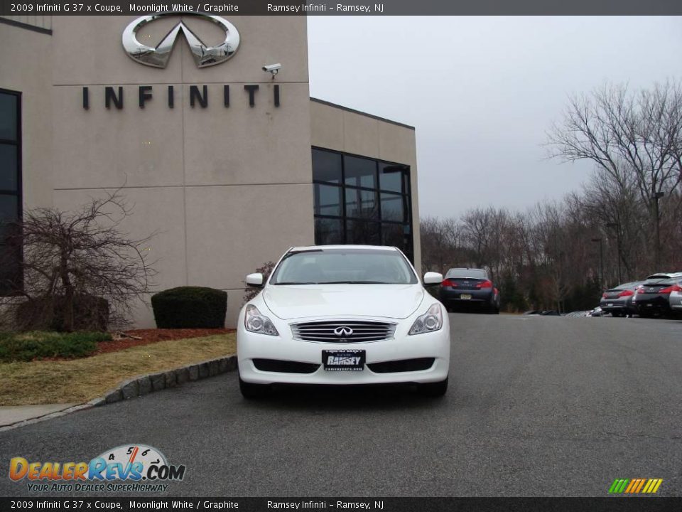 2009 Infiniti G 37 x Coupe Moonlight White / Graphite Photo #2