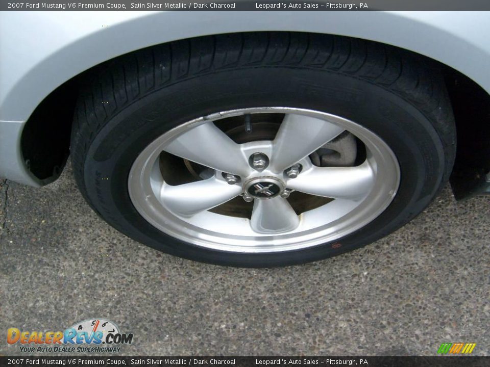 2007 Ford Mustang V6 Premium Coupe Satin Silver Metallic / Dark Charcoal Photo #8