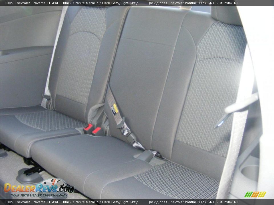 2009 Chevrolet Traverse LT AWD Black Granite Metallic / Dark Gray/Light Gray Photo #4