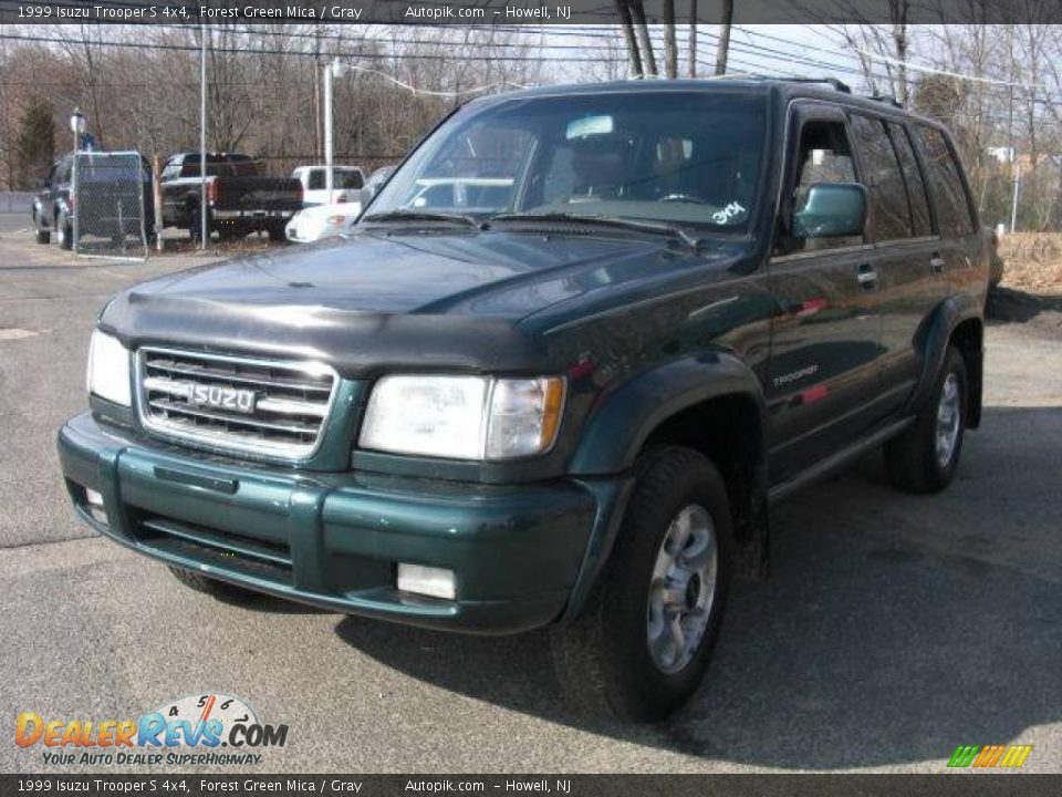 1999 Isuzu Trooper S 4x4 Forest Green Mica / Gray Photo #2