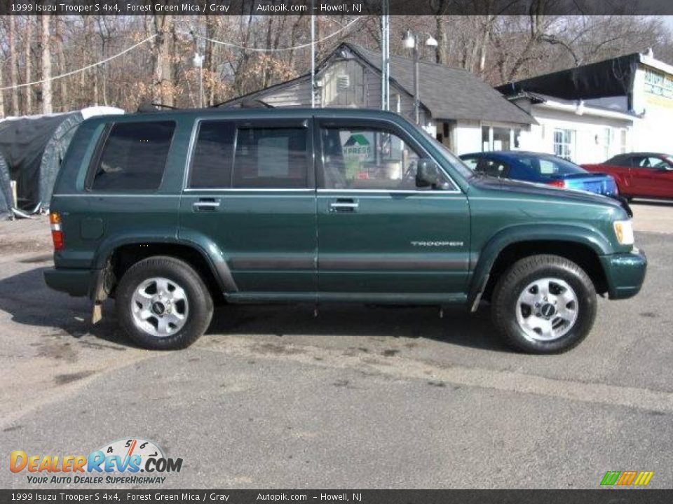 1999 Isuzu Trooper S 4x4 Forest Green Mica / Gray Photo #4