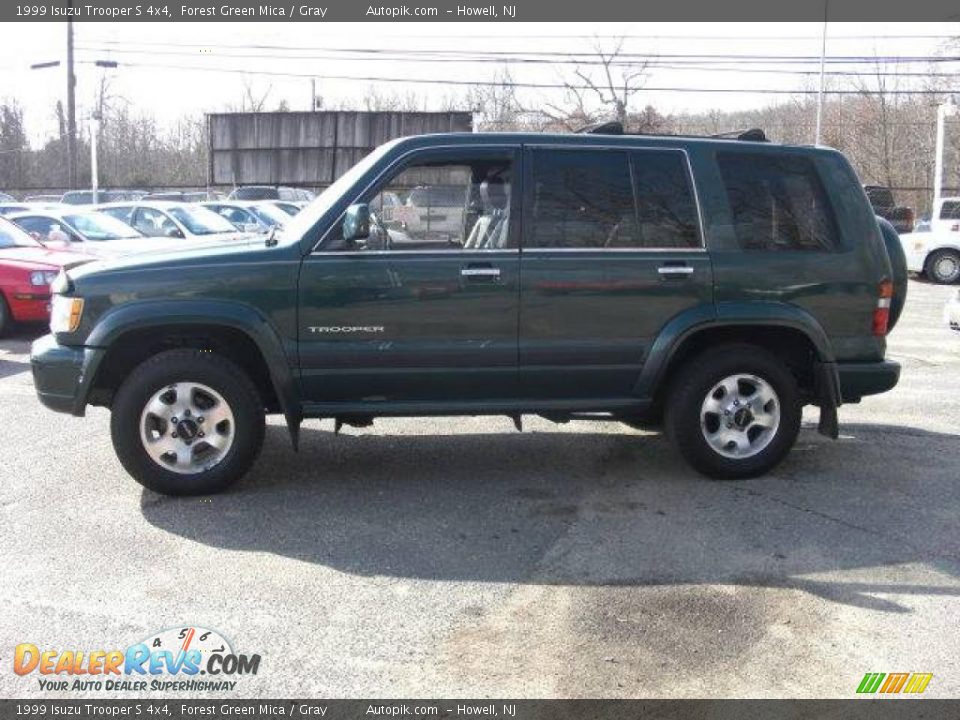 1999 Isuzu Trooper S 4x4 Forest Green Mica / Gray Photo #8