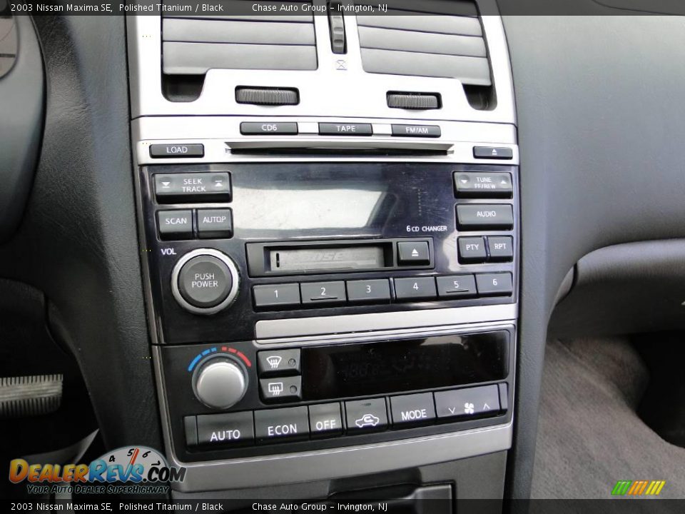 2003 Nissan Maxima SE Polished Titanium / Black Photo #28