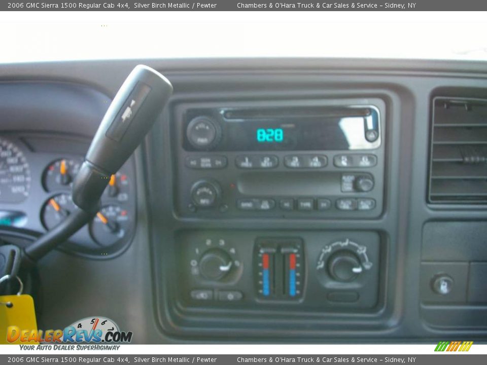 2006 GMC Sierra 1500 Regular Cab 4x4 Silver Birch Metallic / Pewter Photo #5