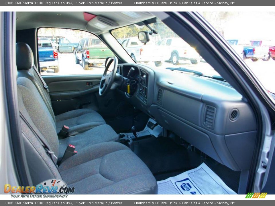 2006 GMC Sierra 1500 Regular Cab 4x4 Silver Birch Metallic / Pewter Photo #9