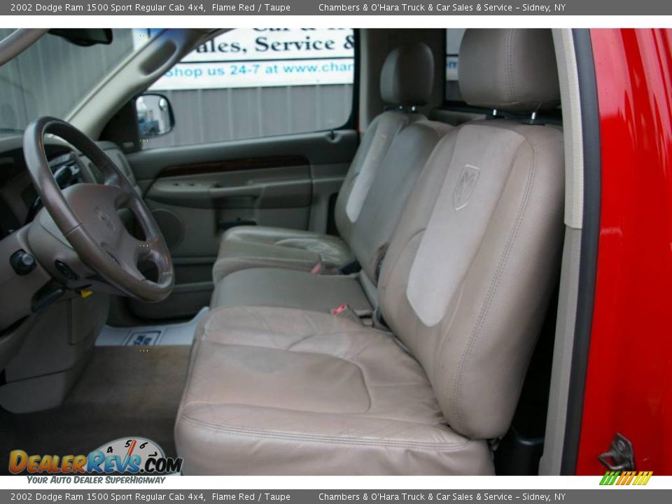 2002 Dodge Ram 1500 Sport Regular Cab 4x4 Flame Red / Taupe Photo #3
