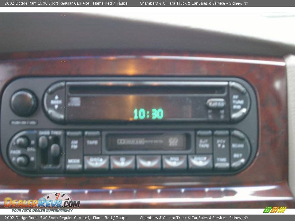 2002 Dodge Ram 1500 Sport Regular Cab 4x4 Flame Red / Taupe Photo #9