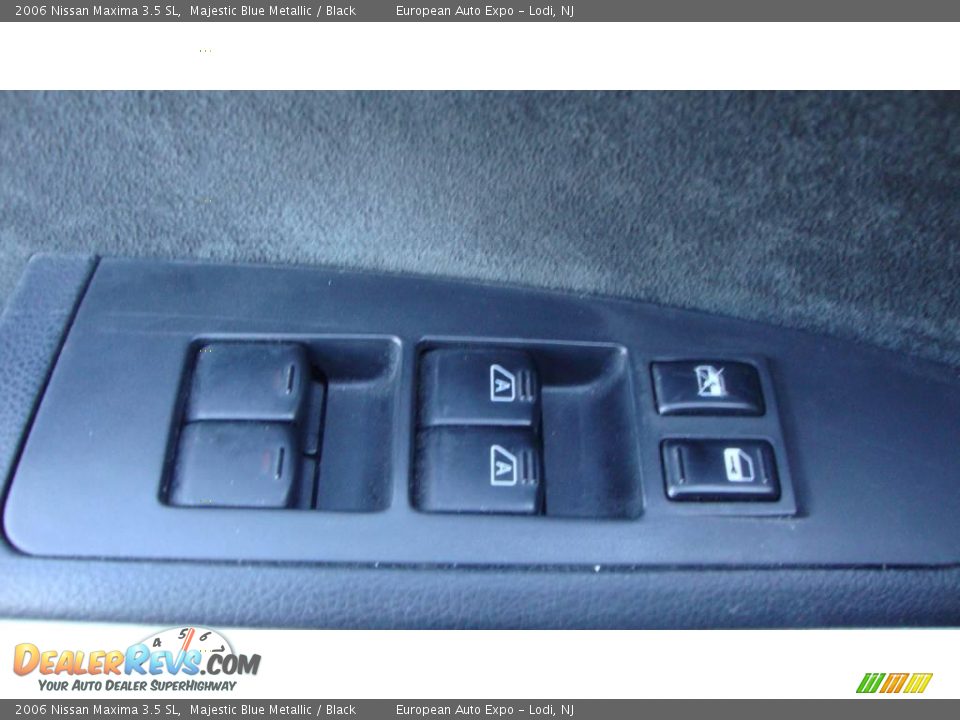 2006 Nissan Maxima 3.5 SL Majestic Blue Metallic / Black Photo #16